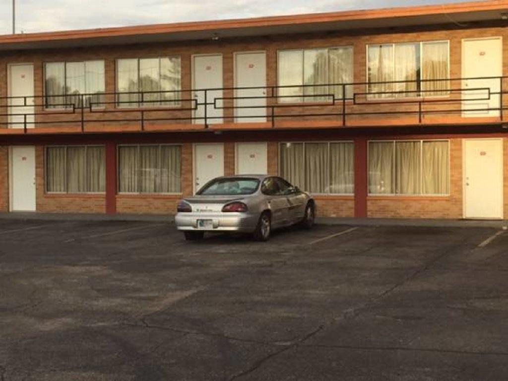 Statesman Inn Terre Haute Eksteriør billede
